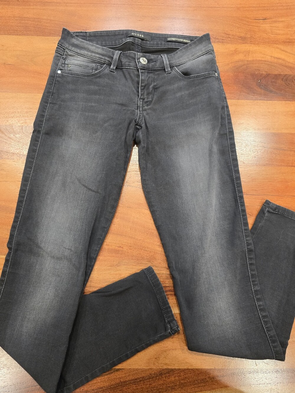 Guess Women's Dark Wash Skinny Jeans